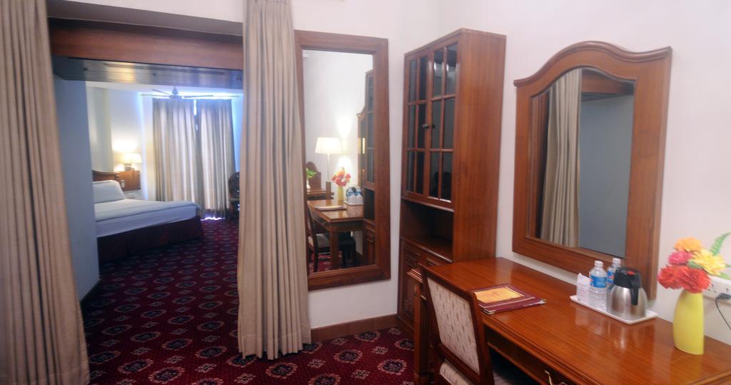 Hotel Jaipur Palace 客房 照片