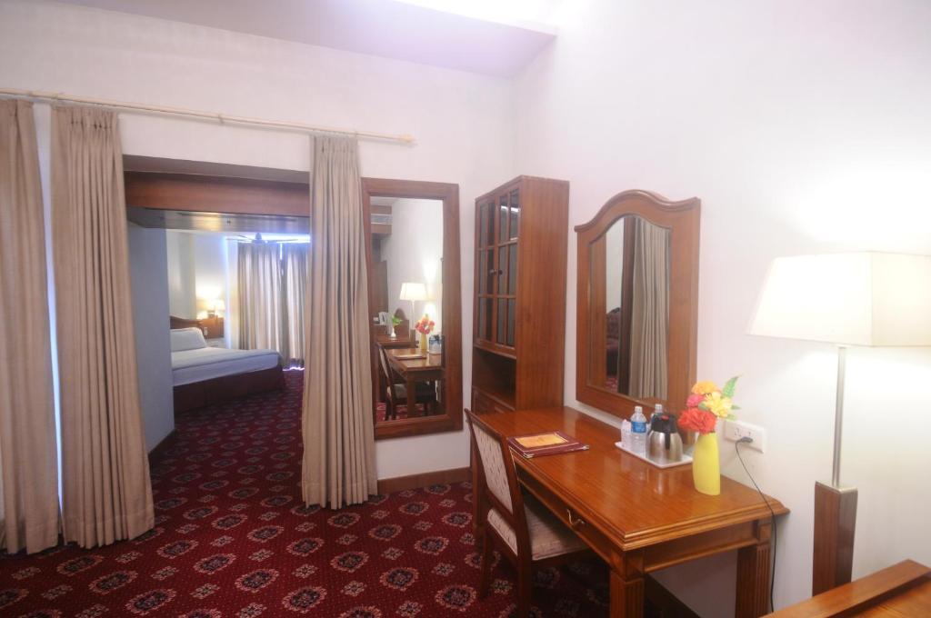 Hotel Jaipur Palace 外观 照片